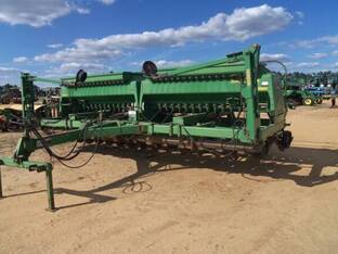 2005 John Deere 1590