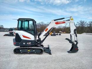 2023 Bobcat E32i
