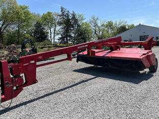 Massey-Ferguson 1372
