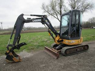 2012 John Deere 27D