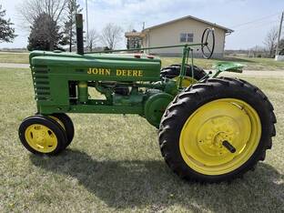 1940 John Deere H
