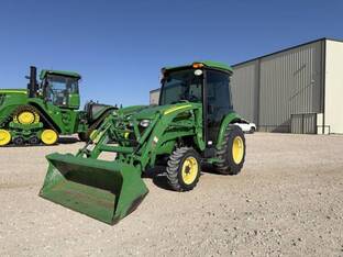 2006 John Deere 3320