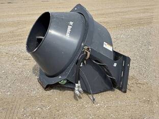 2016 Bobcat CONCRETE MIXER