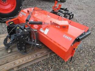 Kubota L4477