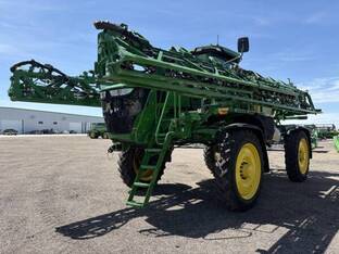 2025 John Deere 412R