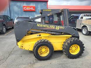 2002 New Holland LS180