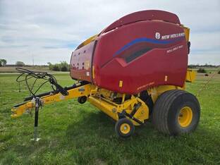 2023 New Holland ROLL-BELT 560