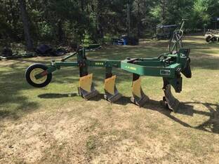 1992 John Deere 3945