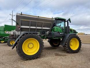 2023 John Deere 600R
