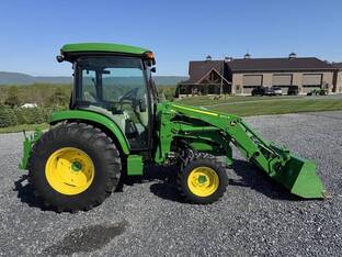 2018 John Deere 4052R