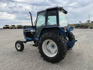 1992 Ford 7740