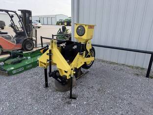 2024 John Deere V3 Gopher Getter