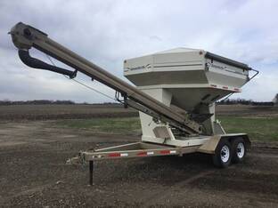 2009 Unverferth 2750