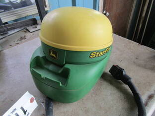 John Deere Starfire 3000