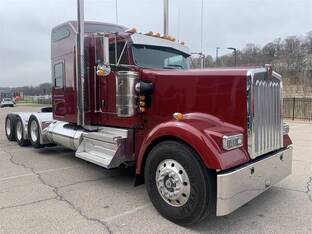 2026 Kenworth W900L