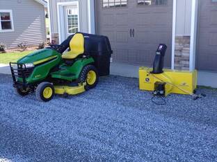 2018 John Deere X590