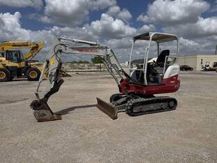 2019 Takeuchi TB230