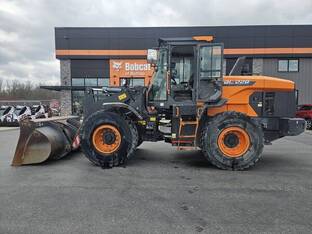 2023 DEVELON DL220-7