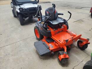2021 Kubota Z422