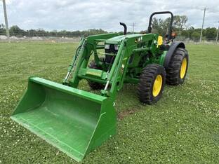 2017 John Deere 5045E