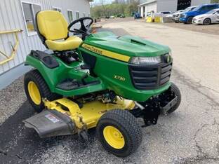 2013 John Deere X730