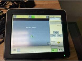 2011 John Deere 2630