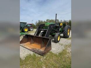 John Deere 2940