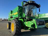 2025 John Deere S7 700