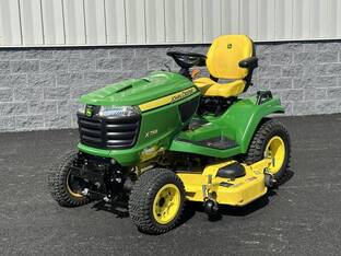2019 John Deere X758