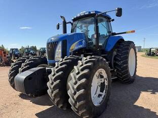 2009 New Holland T8050