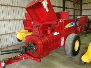 2015 New Holland BC5070