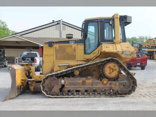 2002 Caterpillar D6M