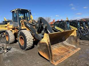 2011 John Deere 624K