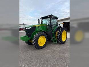 2011 John Deere 7200R