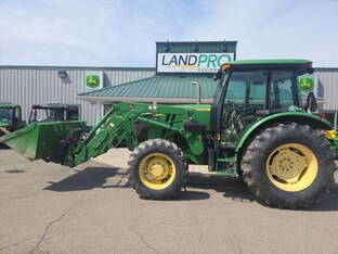 2013 John Deere 5085E
