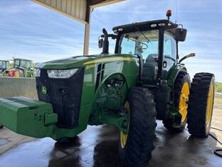 2015 John Deere 8295R