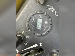 2010 John Deere Z910A