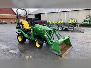 2014 John Deere 1025R