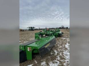 2022 John Deere 990