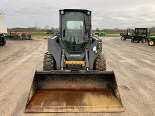 2023 John Deere 324G