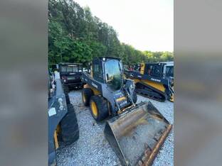2024 John Deere 320G