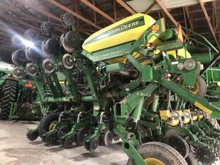 2012 John Deere 1790
