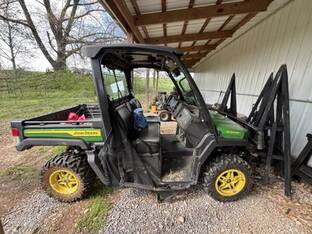 2023 John Deere GATOR XUV 835M