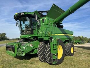 2022 John Deere S780