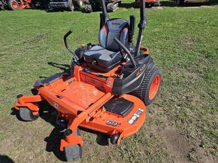 2026 Kubota Z422