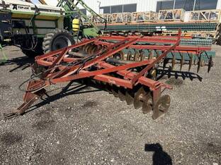 International 370