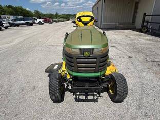 2020 John Deere X754