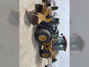 John Deere 524L