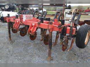 2010 Unverferth ZONEBUILDER 132