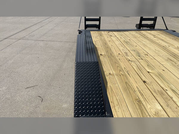2026 Sure-Trac 8.5'x20' equipment 14k full width
